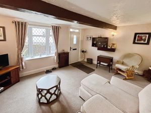 Lounge- click for photo gallery